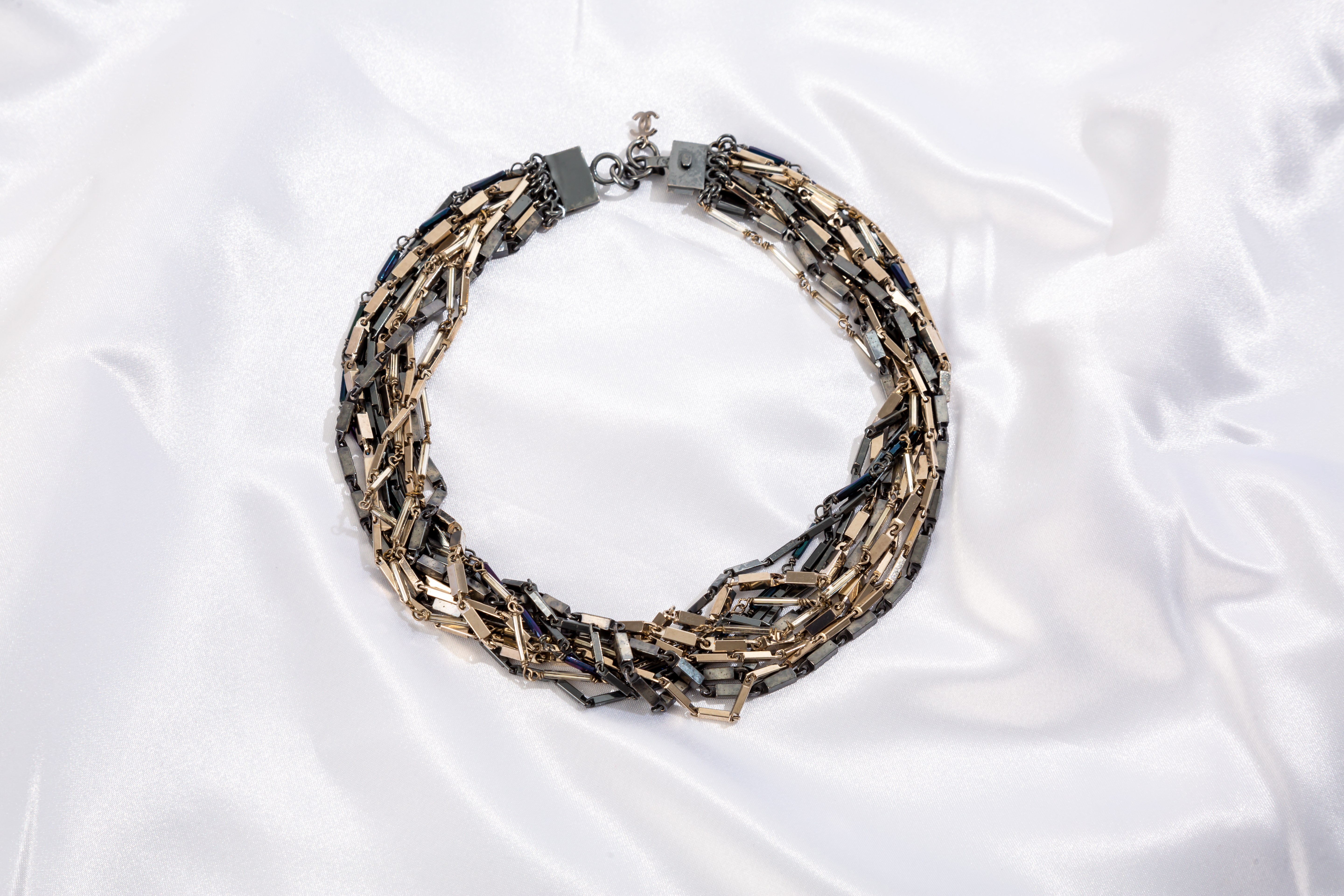SRC Auction CHANEL Vintage 98P Multi Strand Spring 1998 Ruthenium Bar Link Necklace